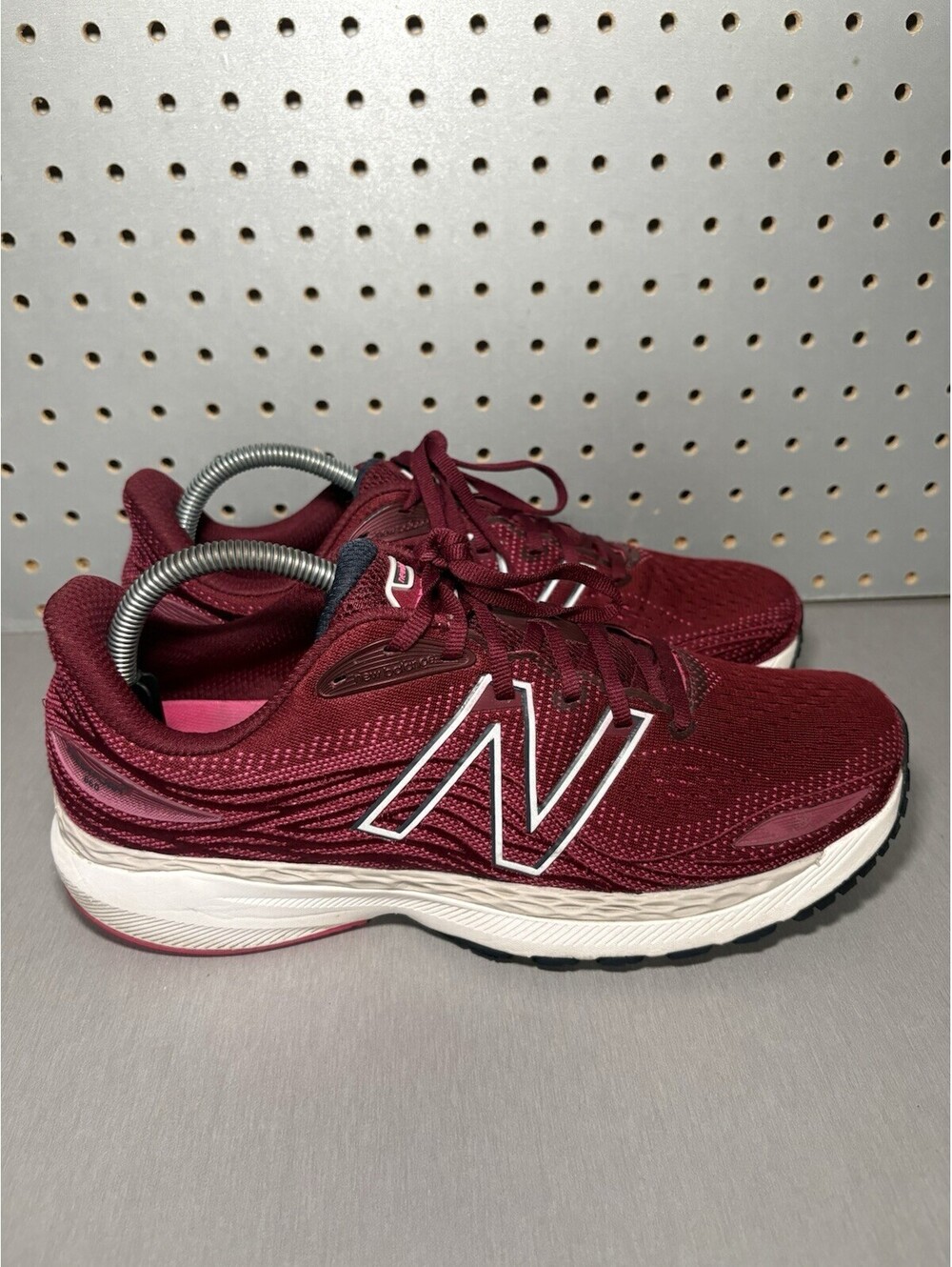 New Balance Fresh Foam X 860v12 Womens Size 11 Running Shoes Pink Garnet Sneaker
